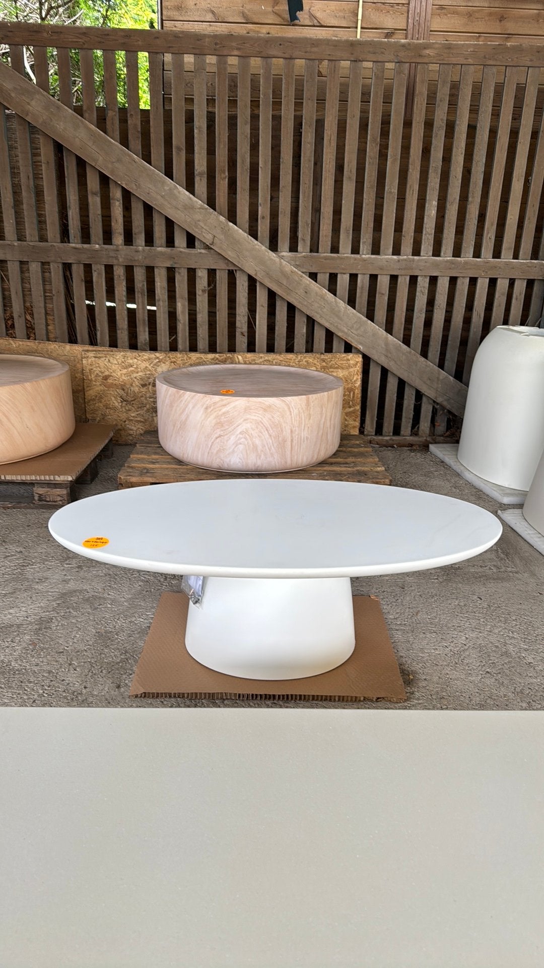 Salontafel ovaal wit eco composiet 130x70x40 cm, Ophalen, Nieuw, Ovaal, Overige materialen