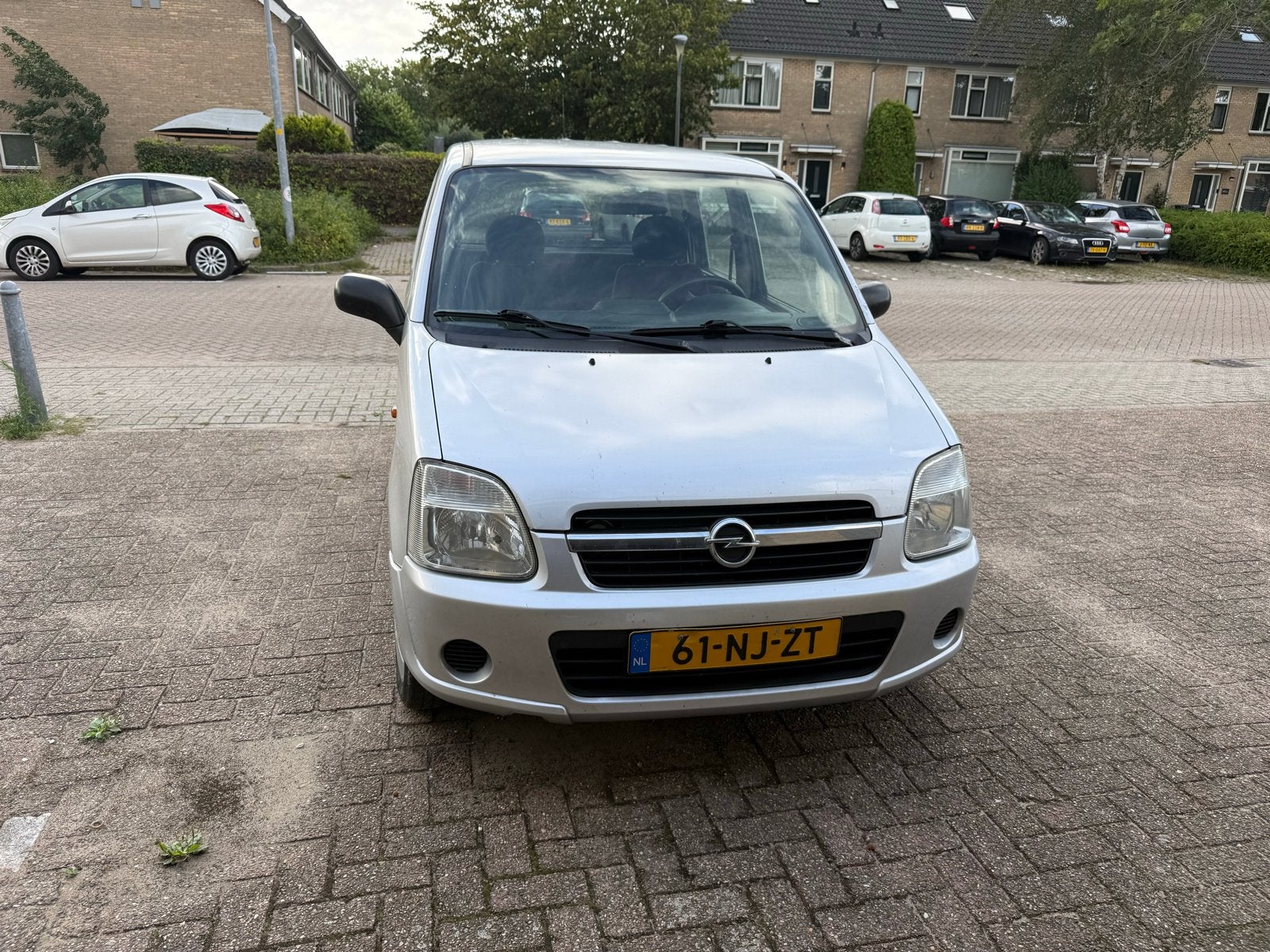 Opel Agila 1.0 2003 Grijs, Auto's, Voorwielaandrijving, 31 €/maand, Origineel Nederlands, Handgeschakeld