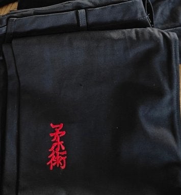 zwarte vechtsport broek NIEUW maat 175-180. jiu-Jitsu of.., Maat L, Ophalen, Nieuw, Overige