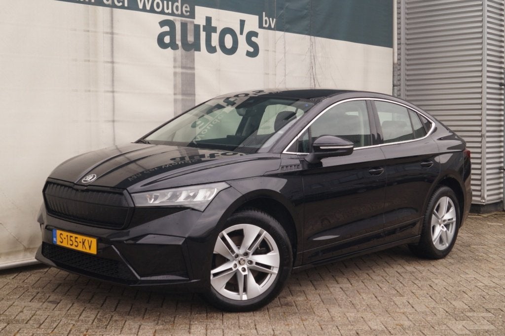 Skoda Enyaq Coupe iV 80 Business Edition -SOH96%-PANO-ECC-LM, Dealer onderhouden, Gebruikt, Leder en Stof, Zwart