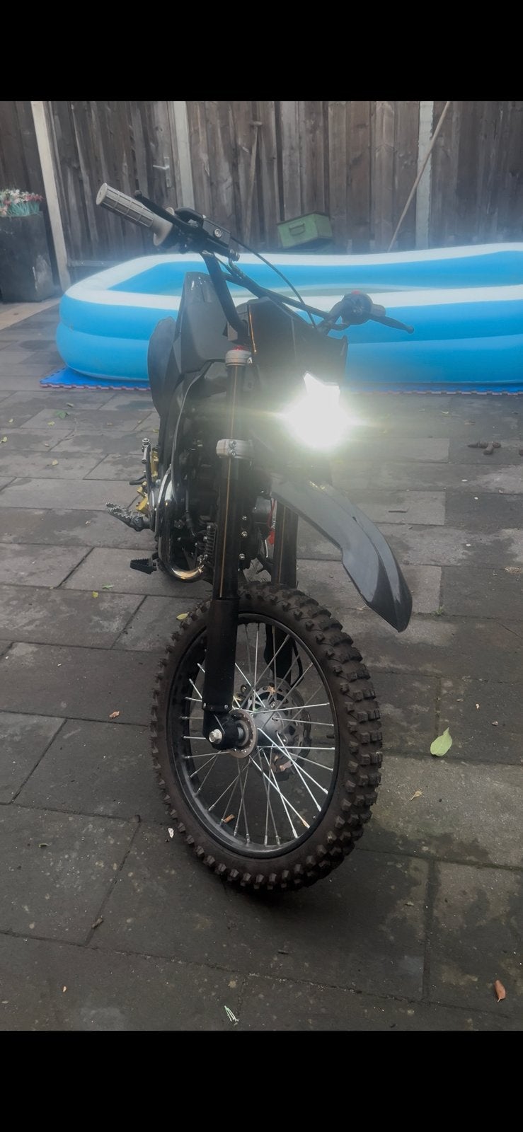 140cc pitbike 15pk Ook teruil, Schijfrem, Ophalen, 140 cc, Pitbike