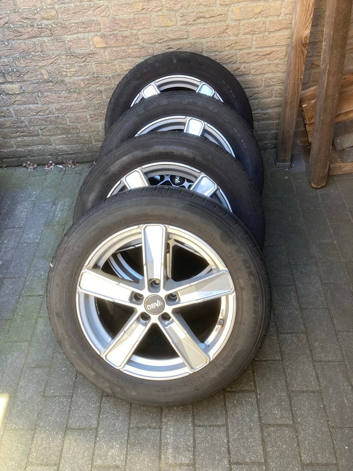 Winterbanden op aluminium velg 215/60R17 Opel Mokka, Ophalen, Banden en Velgen, 17 inch, Winterbanden