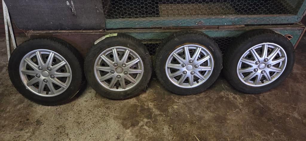 Winterwielen Suzuki Alto, Auto-onderdelen, Overige Auto-onderdelen, Ophalen of Verzenden, Gebruikt, Suzuki