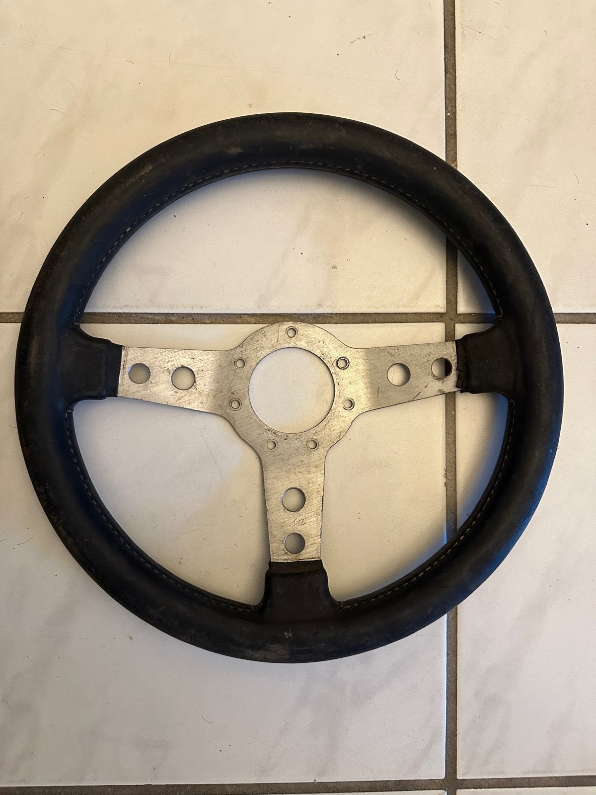 Moto Lita stuurwiel - Klassiek design voor uw auto, Auto-onderdelen, Besturing, Ophalen of Verzenden, Gebruikt, Oldtimer onderdelen