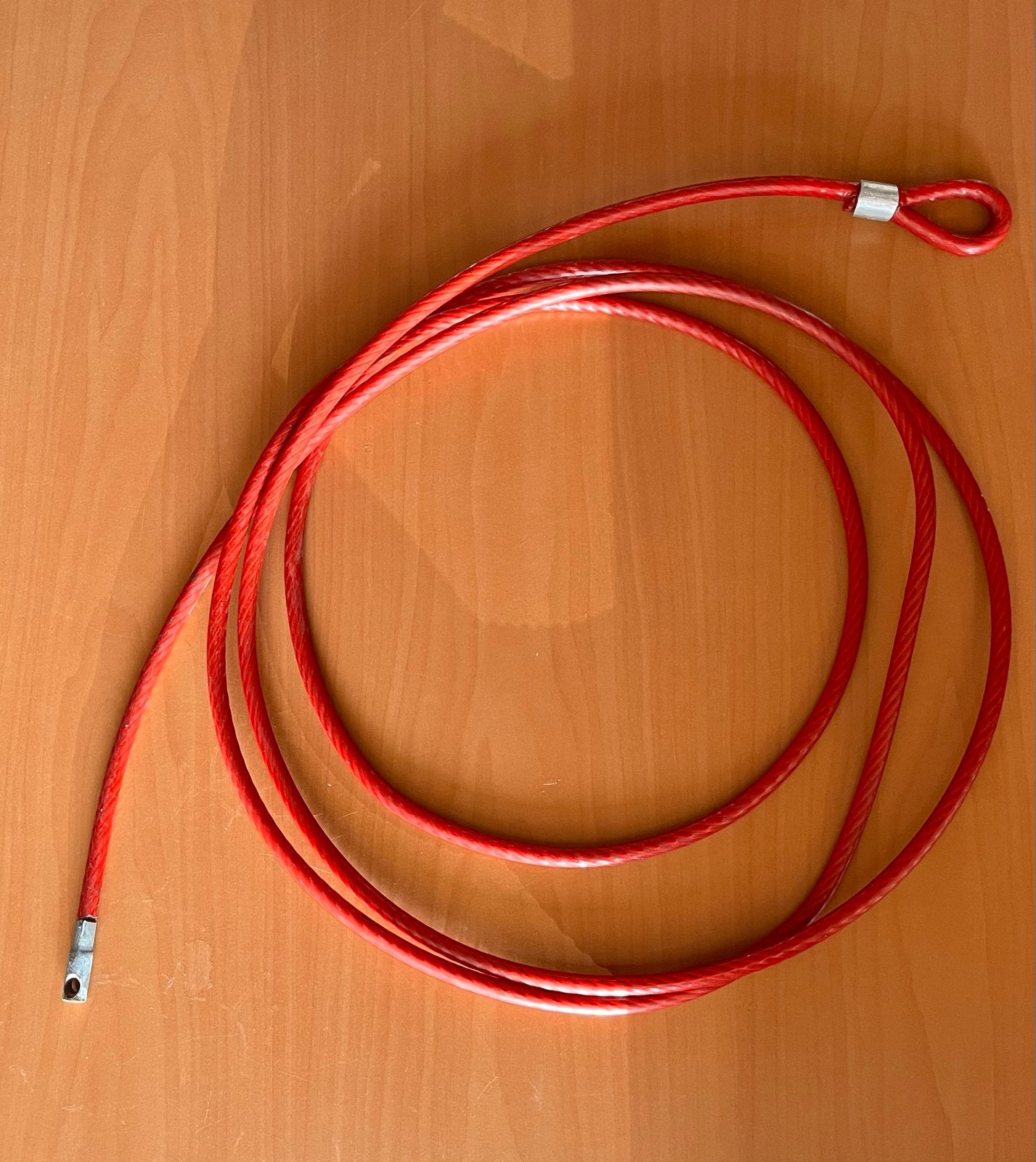 Rode staalkabel met lus 4 meter lang , diameter ong. 1 cm, Ophalen of Verzenden, Gebruikt, Overige typen