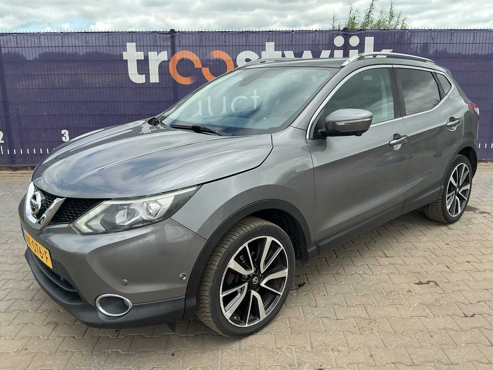 2014 - Nissan - Qashqai - 1.2 Premier Edition - Personenauto, Euro 5, Gebruikt, Bedrijf, Qashqai