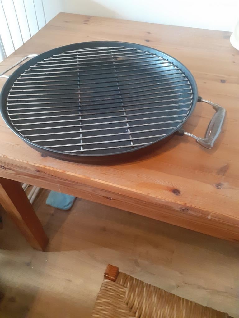 Skottelbraai pan, Ophalen
