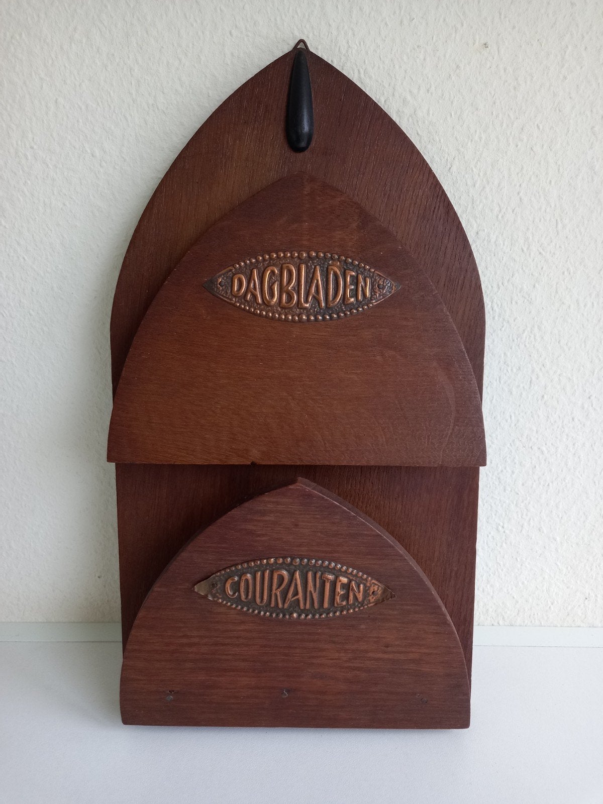 AntiekeNederlands houten wandkranten- en tijdschriftenhouder, Ophalen of Verzenden