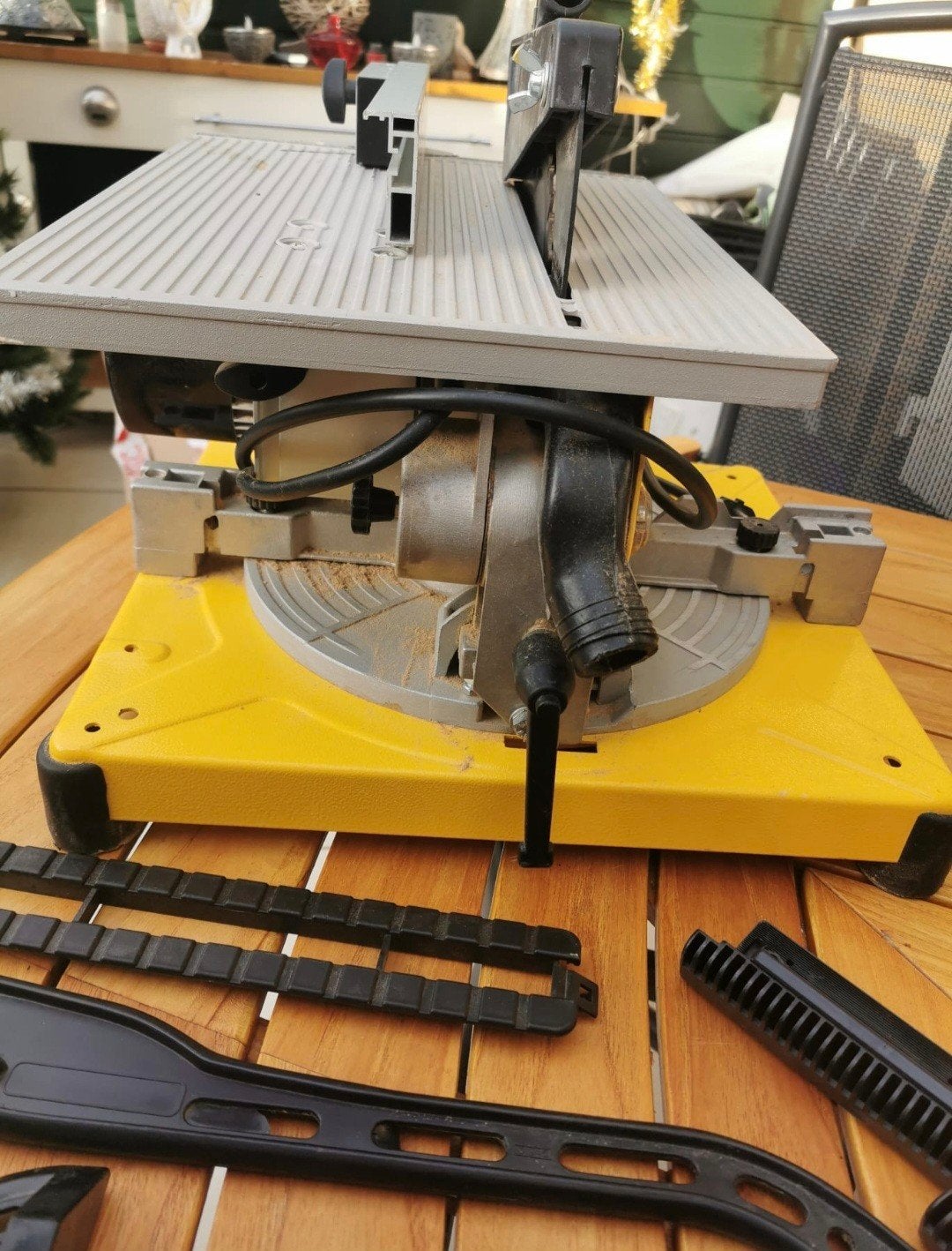 Foto 6 van te koop aangeboden: De Walt DW 710