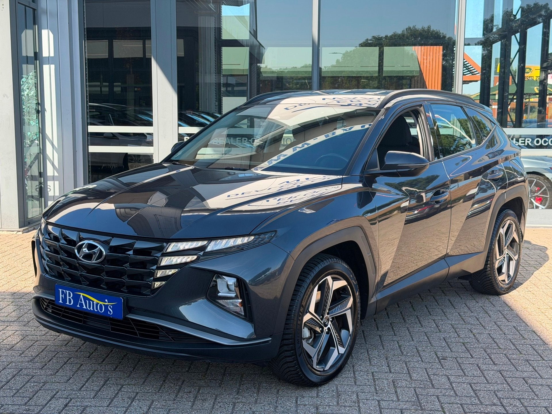 Hyundai Tucson 1.6 T-GDI PHEV 4WD 265 PK Vele opties!, Auto's, Automaat, Stof, Gebruikt, 4 cilinders