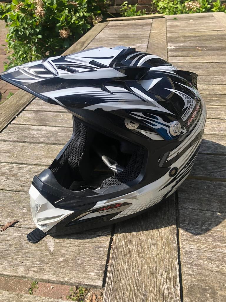 Kinder crosshelm maat l 53-54cm, Motoren, Kleding | Motorhelmen, Overige merken, XS, Offroadhelm, Ophalen of Verzenden