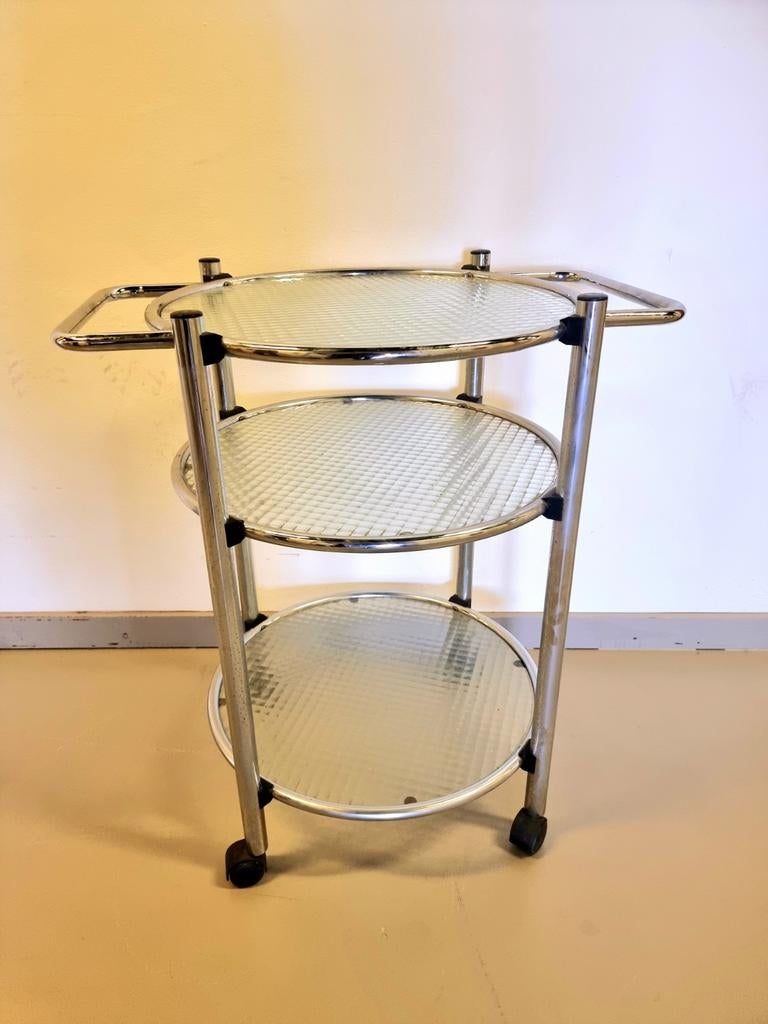 Vintage Serving Trolley -serveerwagen chroom & glazen platen, Huis en Inrichting, Tafels | Bijzettafels, Ophalen, Gebruikt, Metaal of Aluminium