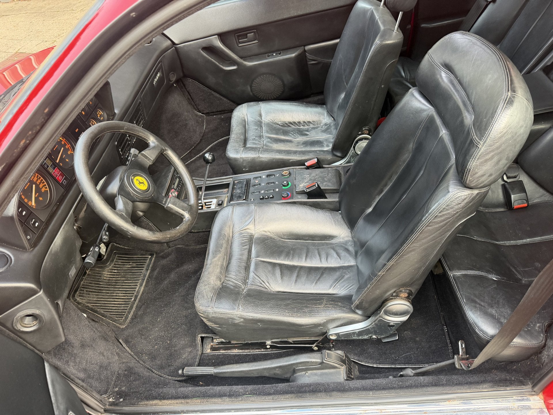 Ferrari Mondial 3.2 Coupé – 1988 – 97.892 km – Zeer b, foto 7