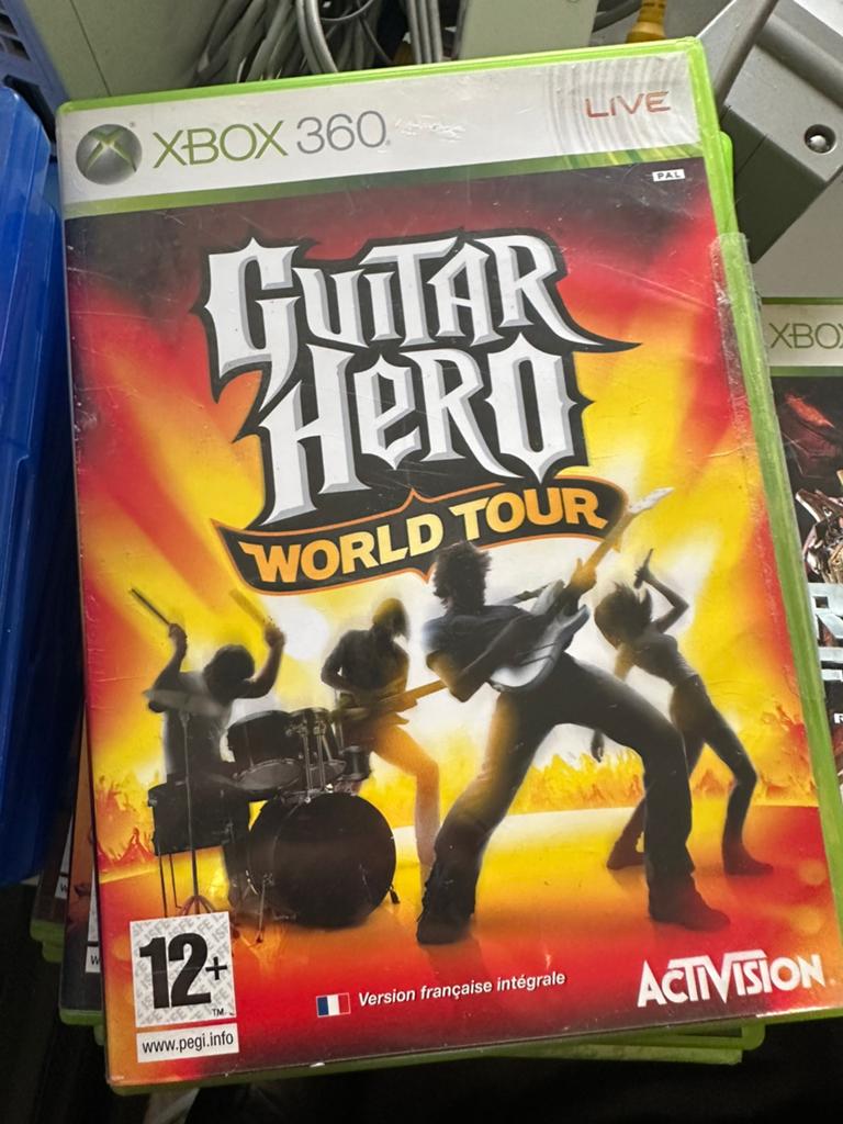 Guitar hero world tour, Muziek, Ophalen of Verzenden, Zo goed als nieuw, 3 spelers of meer