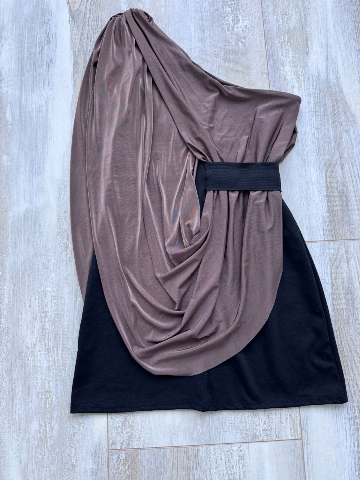 Korte Jurkje Off Shoulder maat S zwart cappuccino, Kleding | Dames, Zwart, Cocktailjurk, Zo goed als nieuw, Ophalen