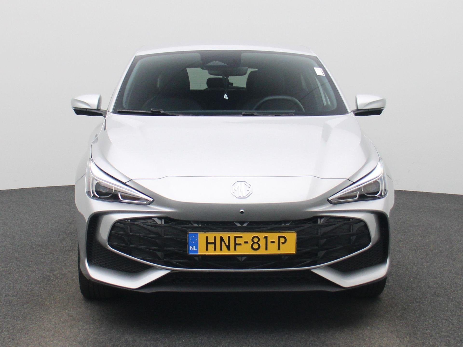 MG 3 1.5 Hybrid+ Luxury | Navi | Led Koplampen | Stoel + Stu, 194 pk, 4 cilinders, 1283 kg, Origineel Nederlands