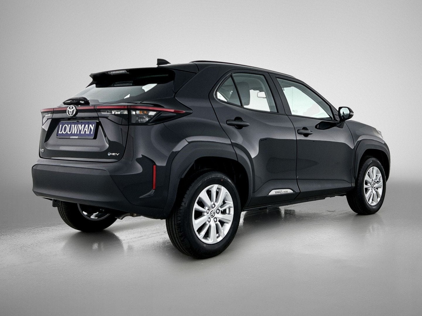 Toyota Yaris Cross 1.5 Hybrid 115 Active Adap. Cruise Contro, Auto's, Stof, 116 pk, Zwart, Bedrijf