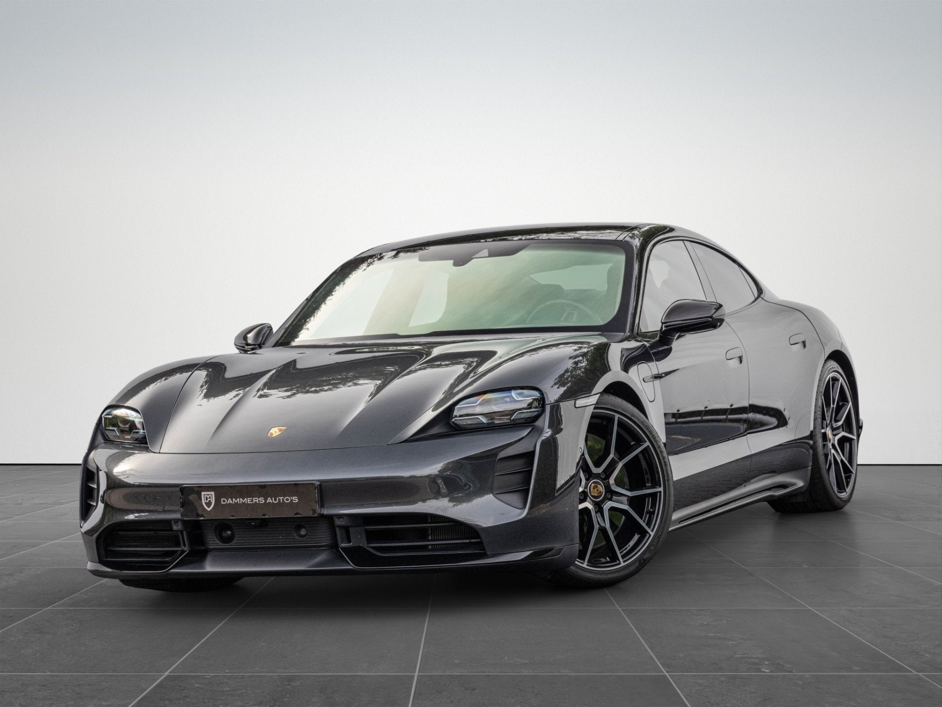 Porsche Taycan Turbo 680pk 93 kWh Keramisch Sport-Design Pan, Auto's, Gebruikt, Verblindingsvrij grootlicht, 4 stoelen, 93 kWh