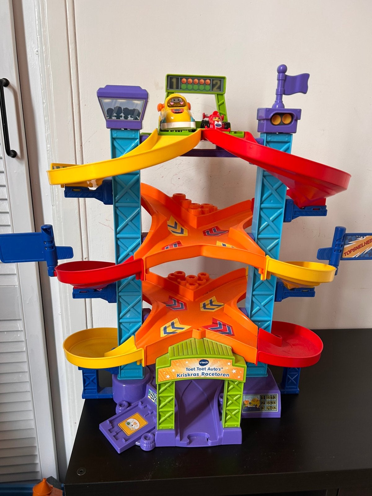 Toet toet auto racebaan van Vtech, Kinderen en Baby's, Ophalen, Zo goed als nieuw, 2 tot 4 jaar