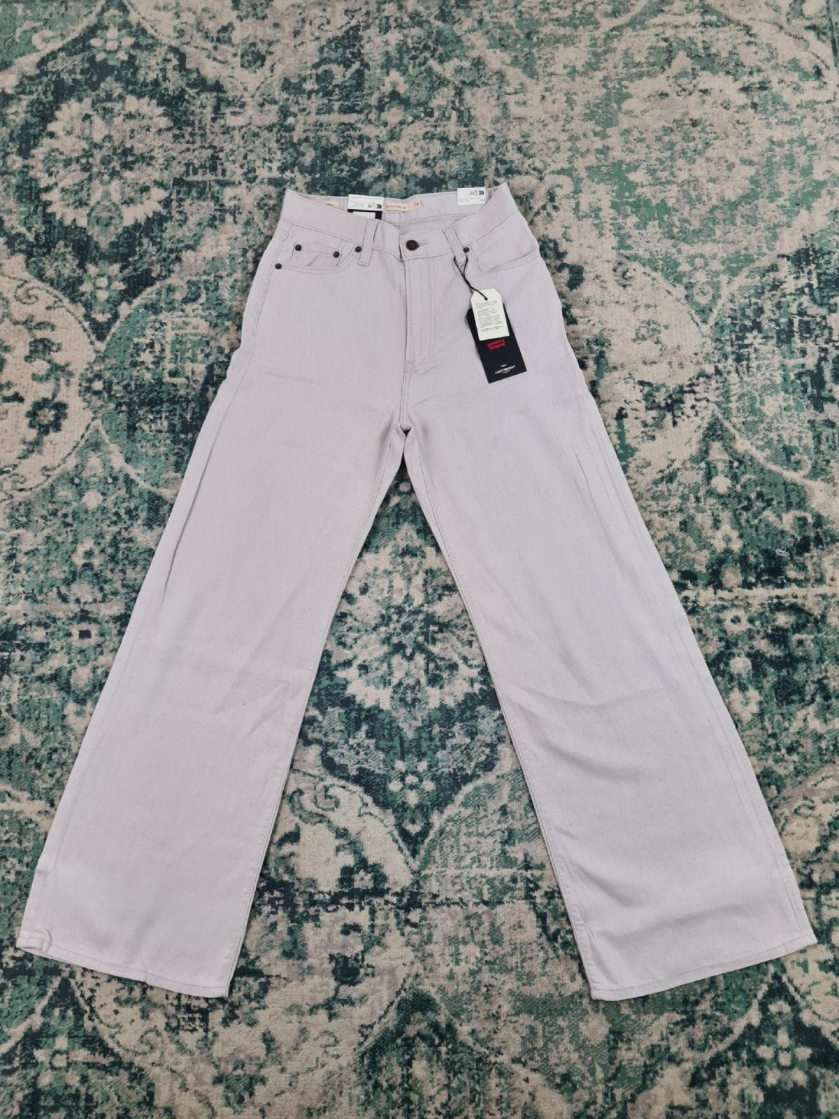 Levi’s Ribcage Wide Leg W26 L30  Nieuw Tulsi2630, Nieuw, Ophalen of Verzenden, W27 (confectie 34) of kleiner, Grijs