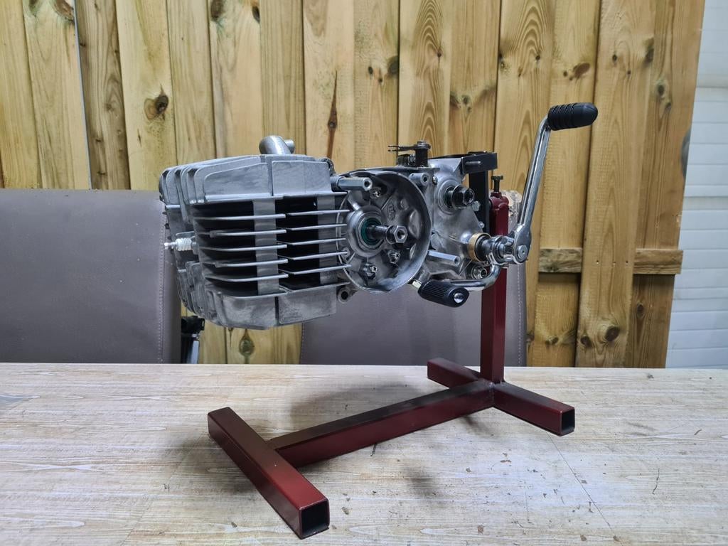 Geveriseerde kreidler 4 bak direct kickstarter als Nieuw, Rhenen, Van belzen scooters, Blok, Boslandweg 148