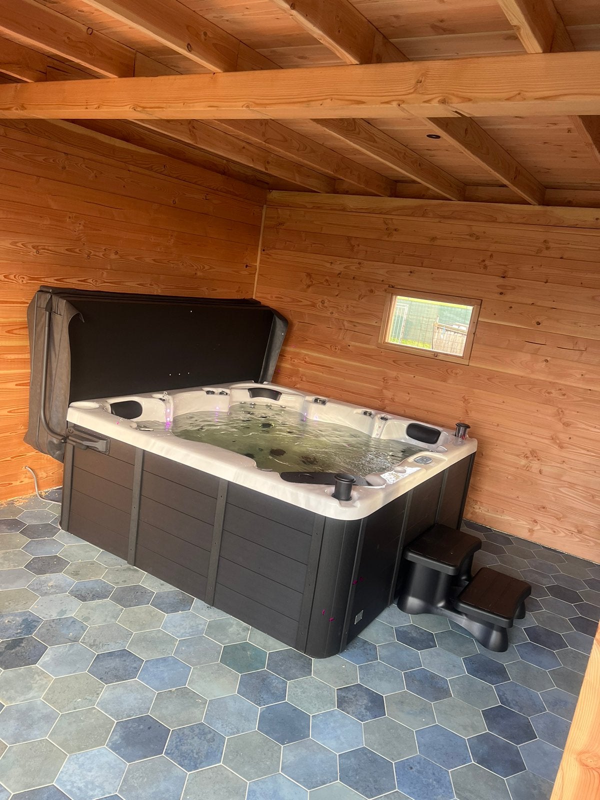 Balboa 5 persoons 2 lig 3 zit  . Werkend te zien, Tuin en Terras, Bubbelbaden en Hottubs, Ophalen of Verzenden, Zo goed als nieuw