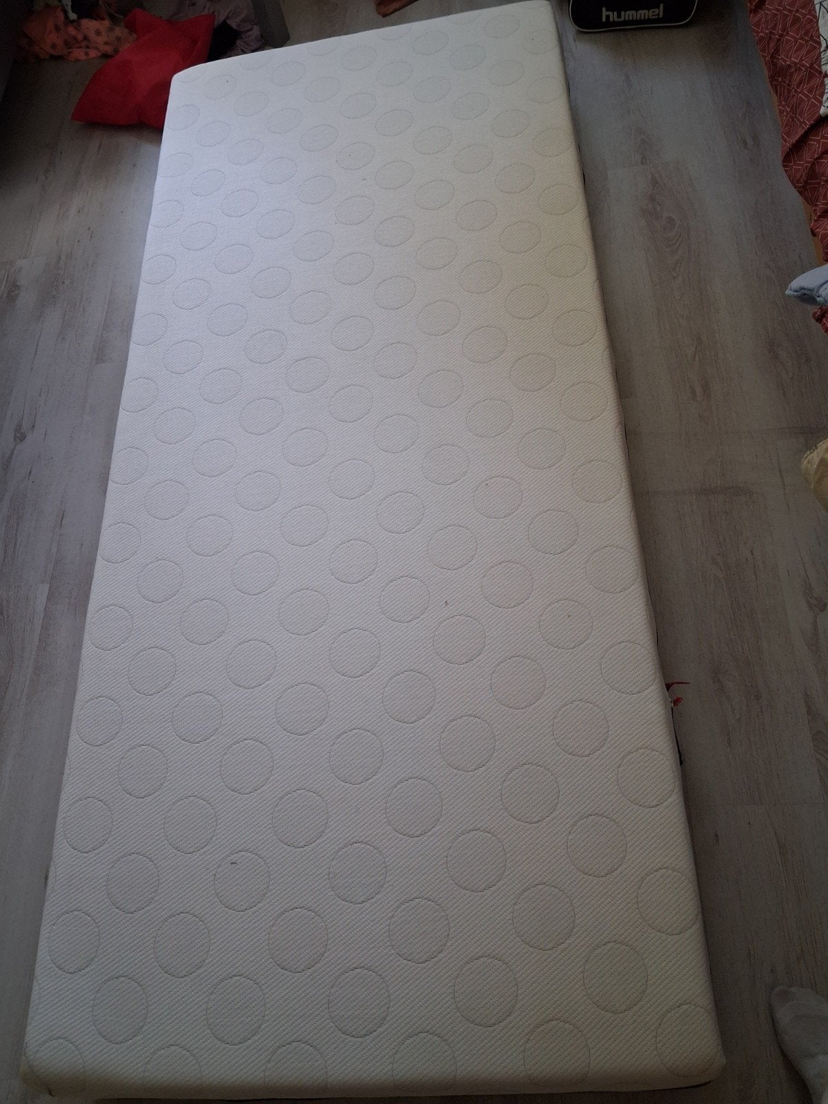 Matras Hema 210 x 90 x 20, Ophalen, 90 cm, Eenpersoons, 210 cm