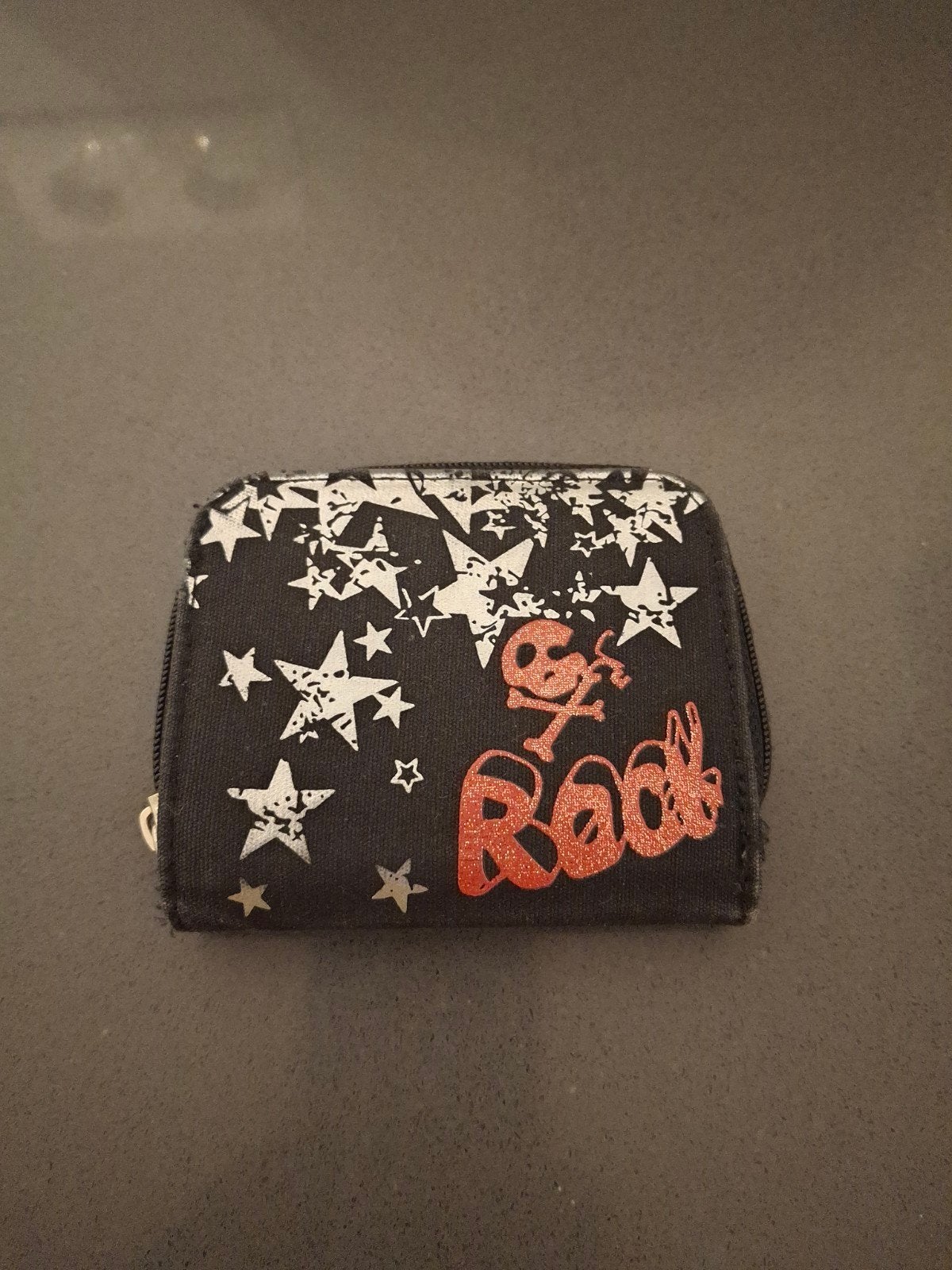 Zwarte portemonnee met sterren Rock opdruk, Ophalen of Verzenden, Zo goed als nieuw, Zwart, Overige merken