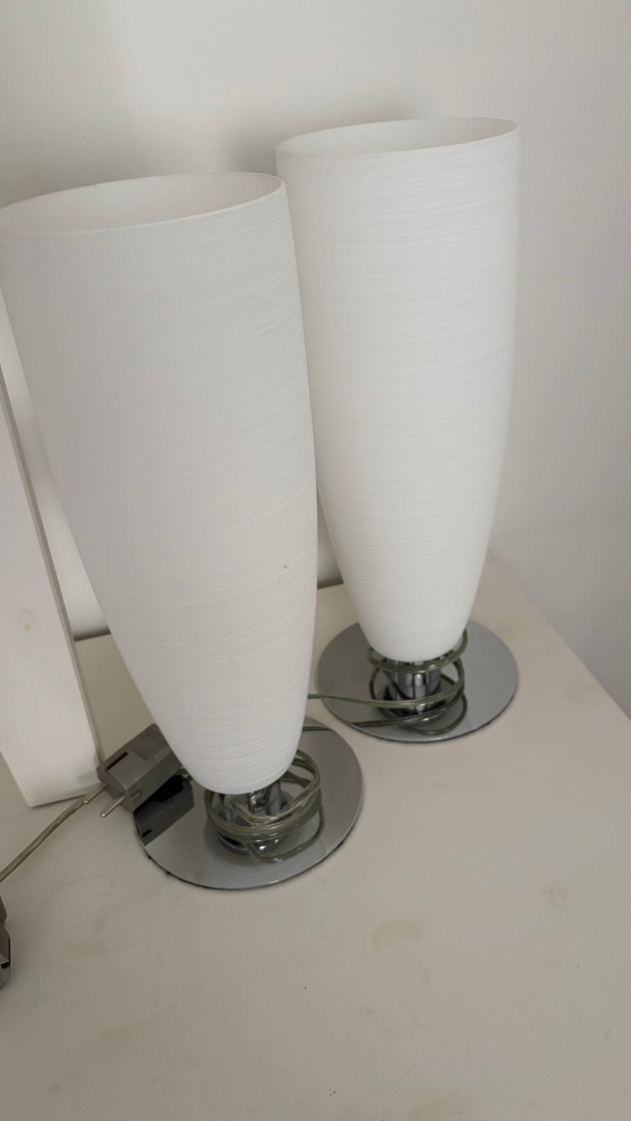 2 mooie glazen schemerlampen wit melkglas, Ophalen of Verzenden, Zo goed als nieuw, Minder dan 50 cm