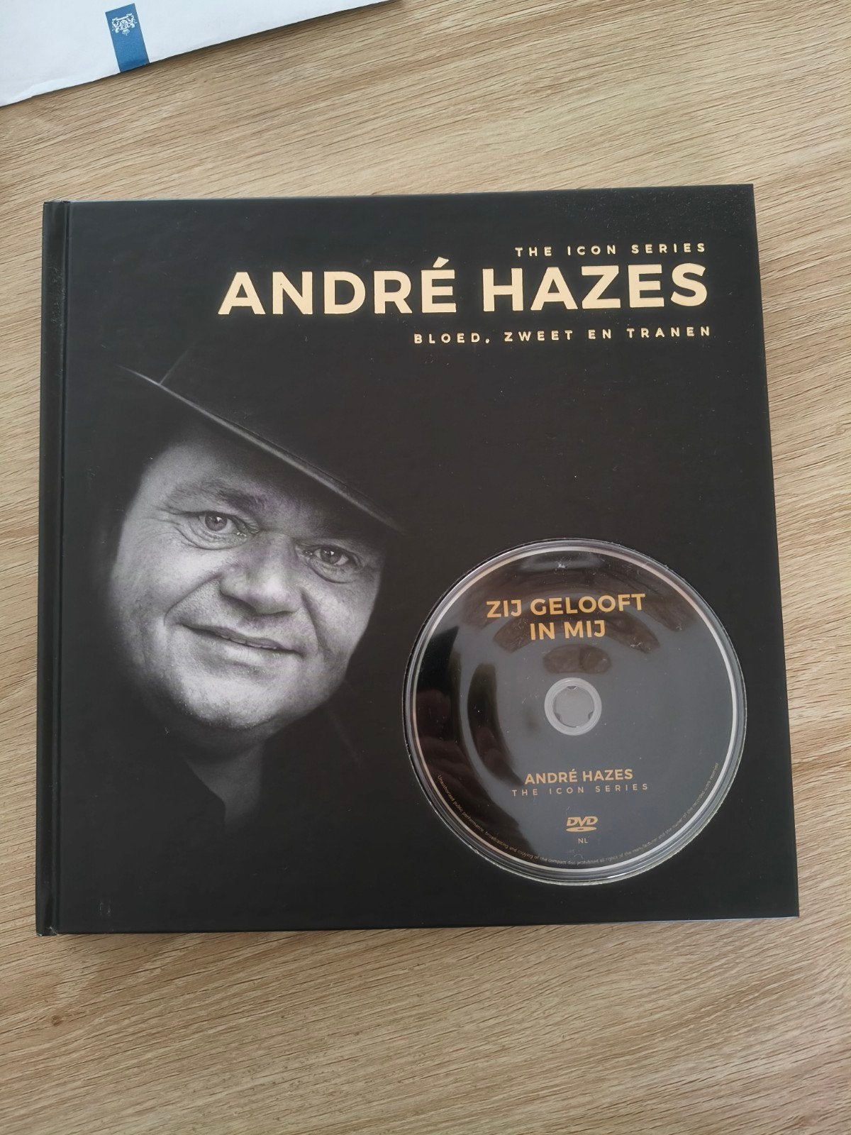 André Hazes.  The Icon series, Boeken, Ophalen of Verzenden, Zo goed als nieuw, Artiest
