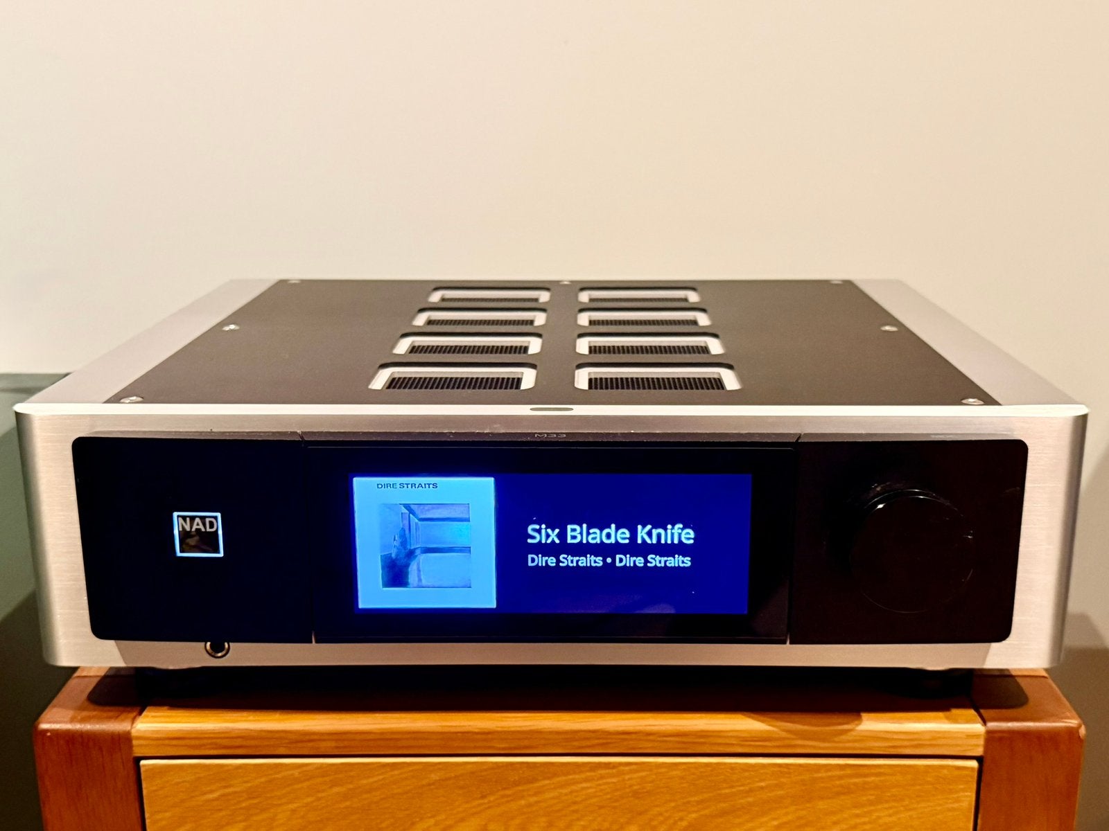 NAD M33 streaming versterker ZGAN, Overige merken, Ophalen of Verzenden, Zo goed als nieuw, 120 watt of meer