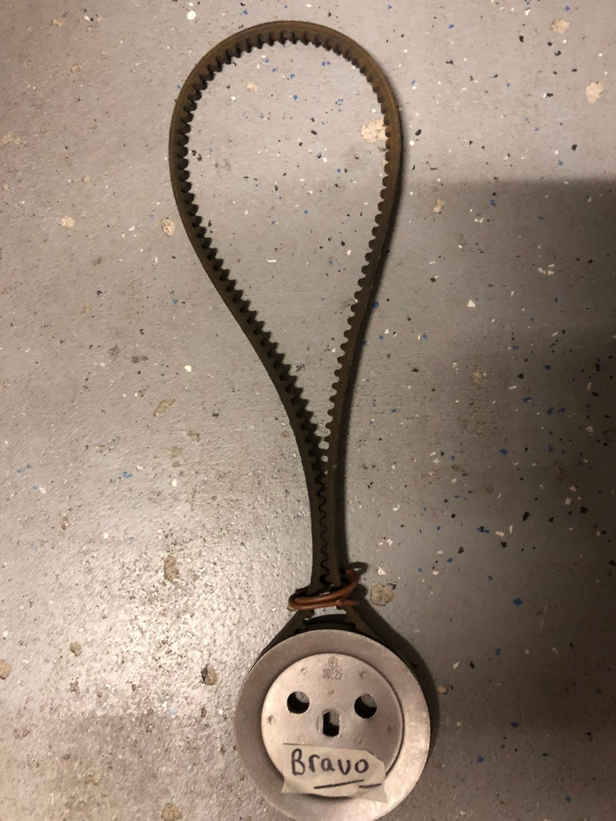 Gates v-snaar met poelie 105 Vespa Bravo, Ophalen of Verzenden, Gebruikt, Overige typen