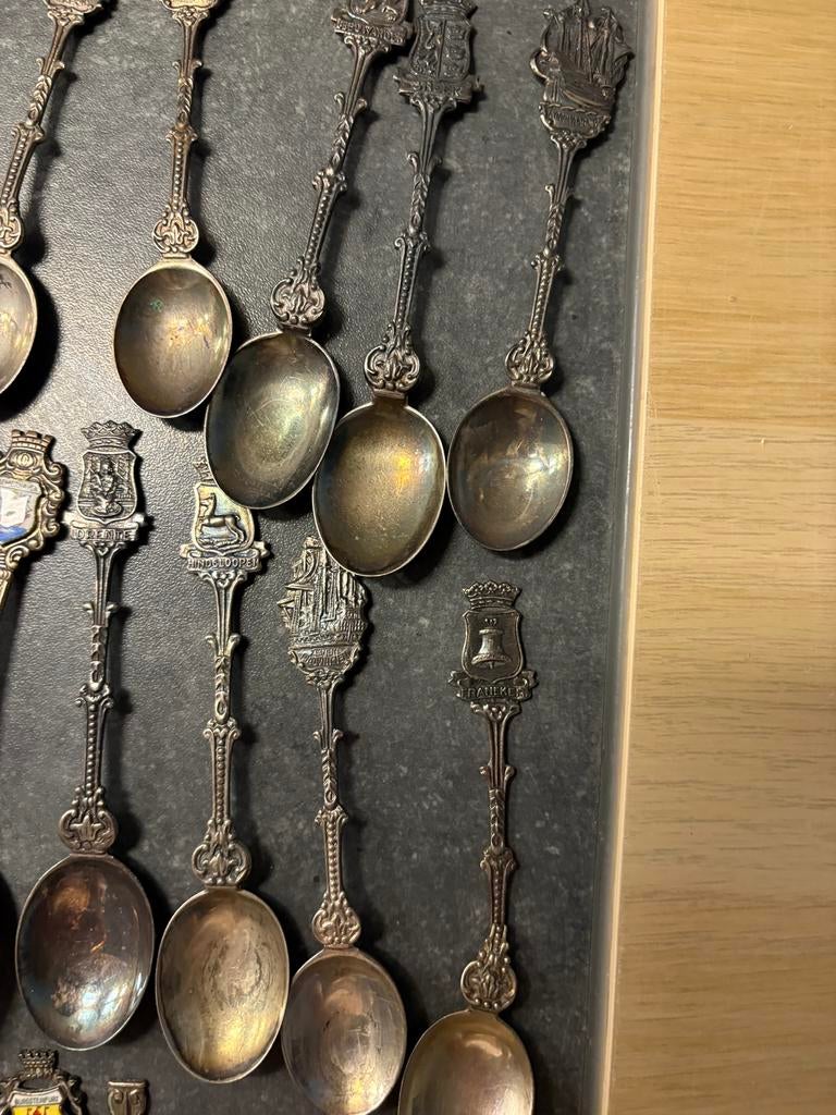 ANTIEKE ZILVEREN THEELEPELS, Antiek en Kunst, Ophalen of Verzenden