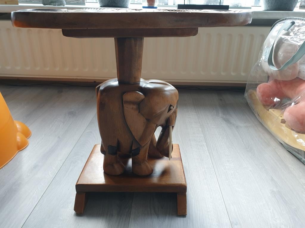 Antiek bijzettafeltje olifant, Ophalen, Rechthoekig, Minder dan 55 cm