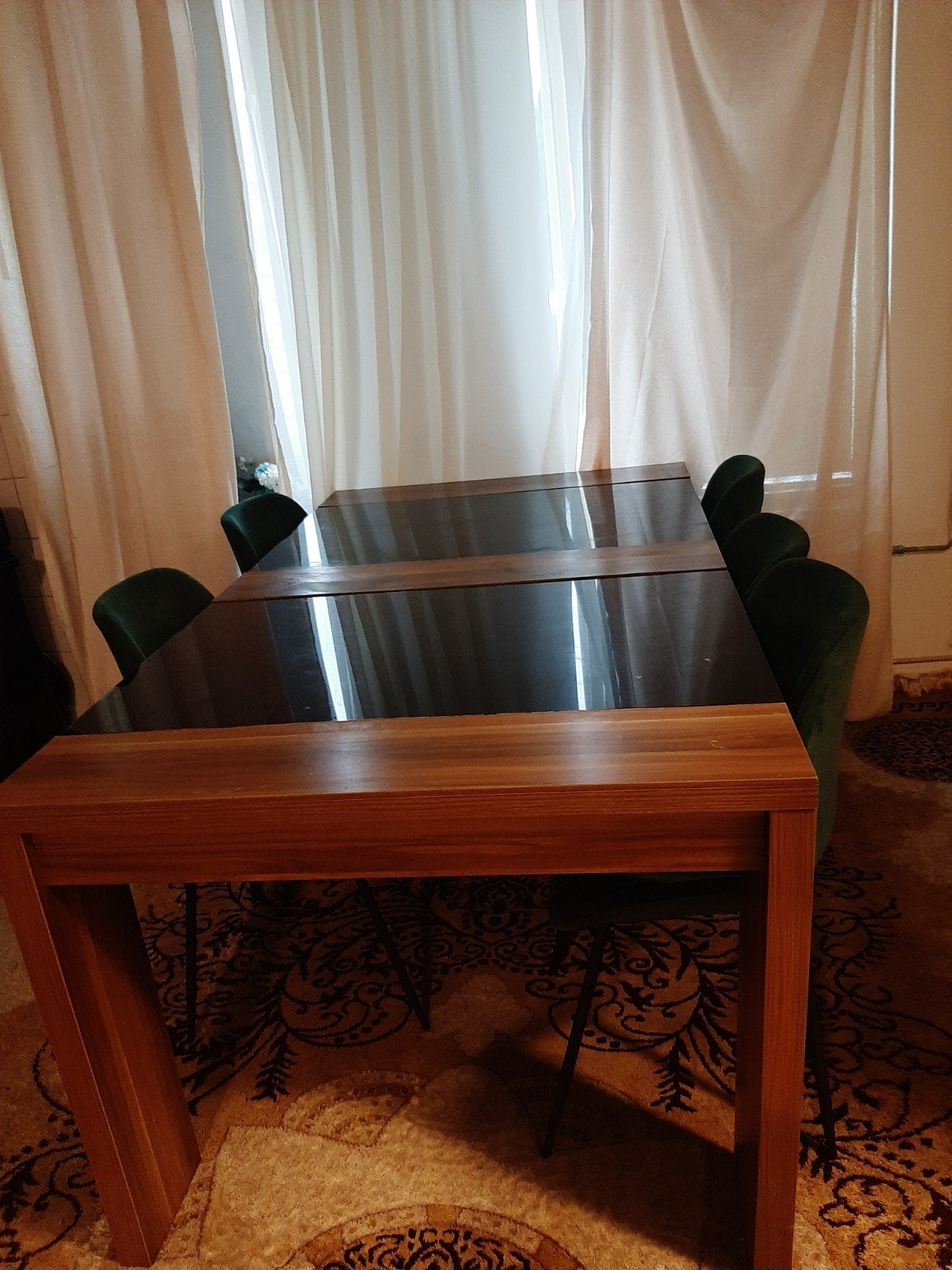 Complete meubelset: Hoekbank + Eettafel met stoelen  kussens, Ophalen
