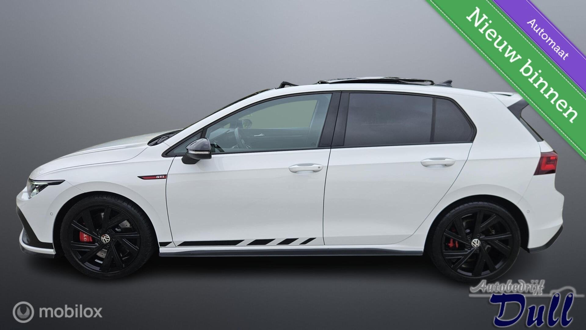 Volkswagen Golf 2.0 TSI GTI CLUBSPORT Pano IQ licht HK Audio, Dealer onderhouden, 4 cilinders, Wit, Bedrijf