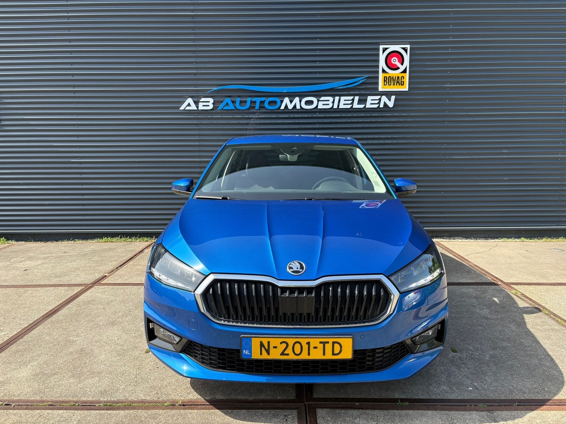 Skoda Fabia 1.0 TSI Ambition CARPLAY/ PARKEERSENSOREN, Voorwielaandrijving, Dealer onderhouden, Euro 6, 95 pk