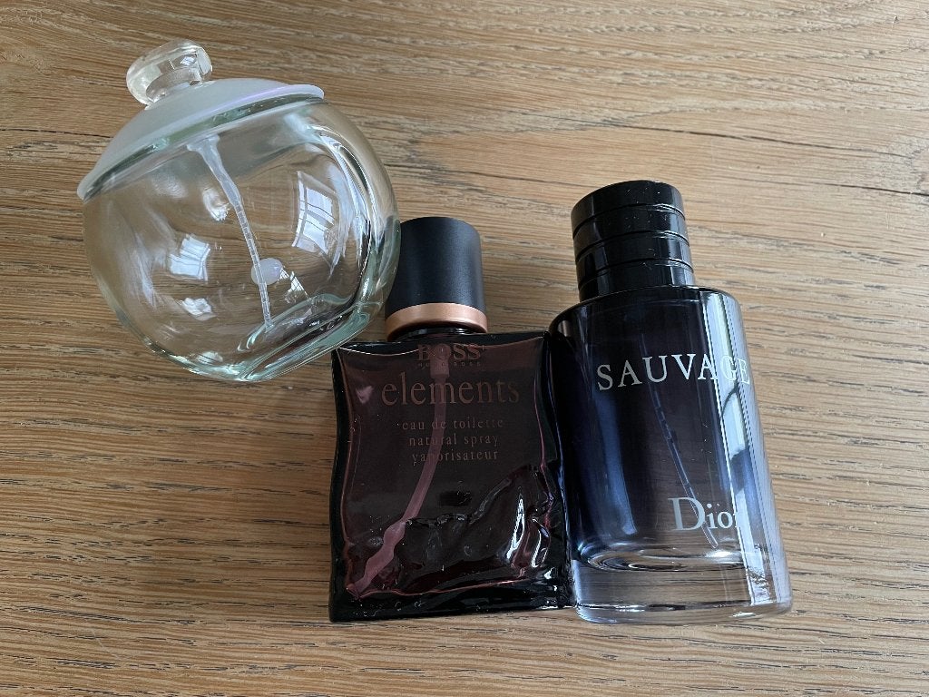 gratis lege parfumflesjes, Verzamelen, Ophalen, Gebruikt, Parfumfles