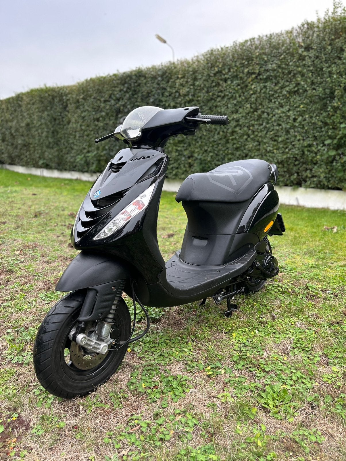 Zip sp h2o brom (nette staat), Ophalen, Zo goed als nieuw, Benzine, Overige modellen