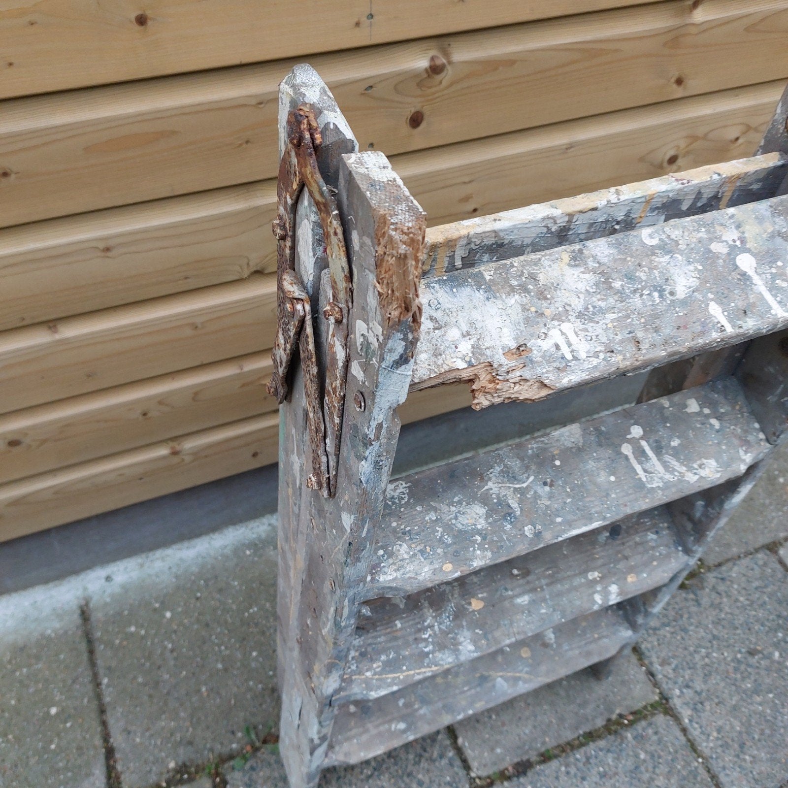 Antiek schilderstrapje €10,00, Ophalen