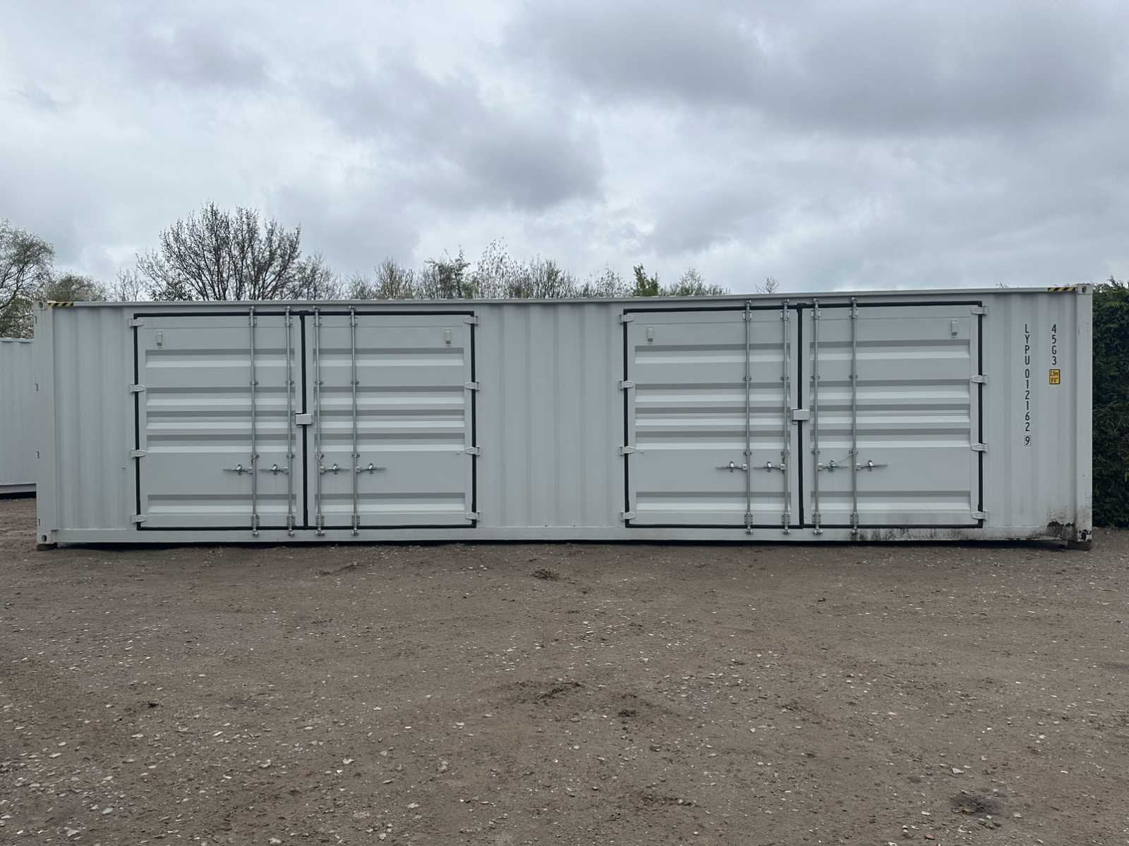 LYPU 40 ft High Cube Zeecontainer met 2 zijdeuren