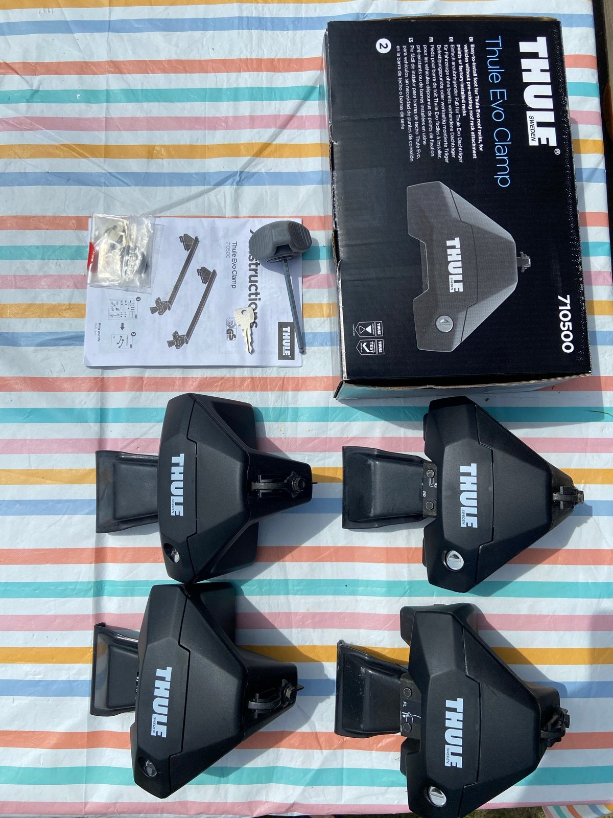 Thule Evo Clamp 710500 Voetenset incl kit Kia EV6, Auto diversen, Dakdragers, Zo goed als nieuw, Ophalen
