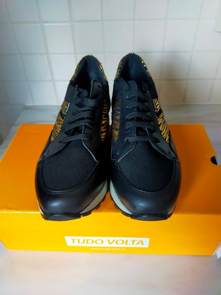 Tudo Volta Dames Sneakers, Ophalen, Tudo Volta, Zwart, Nieuw