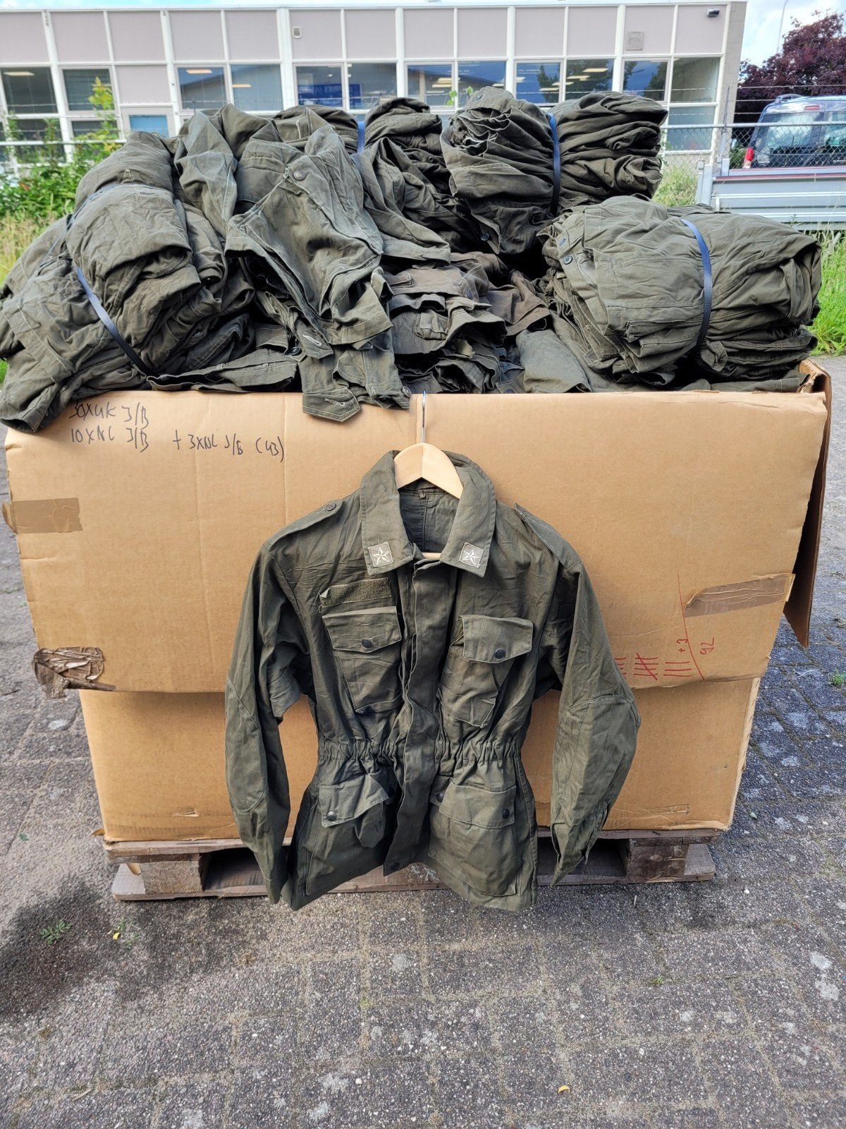 Lot Italiaanse,,Roma,,  veldjassen vintage leger jassen, Ophalen, Landmacht