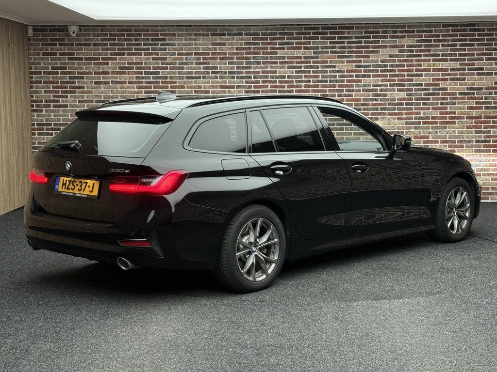 BMW 3-serie Touring 330e Business Edition Plus, Auto's, BMW, 1998 cc, Achterwielaandrijving, Gebruikt, 4 cilinders