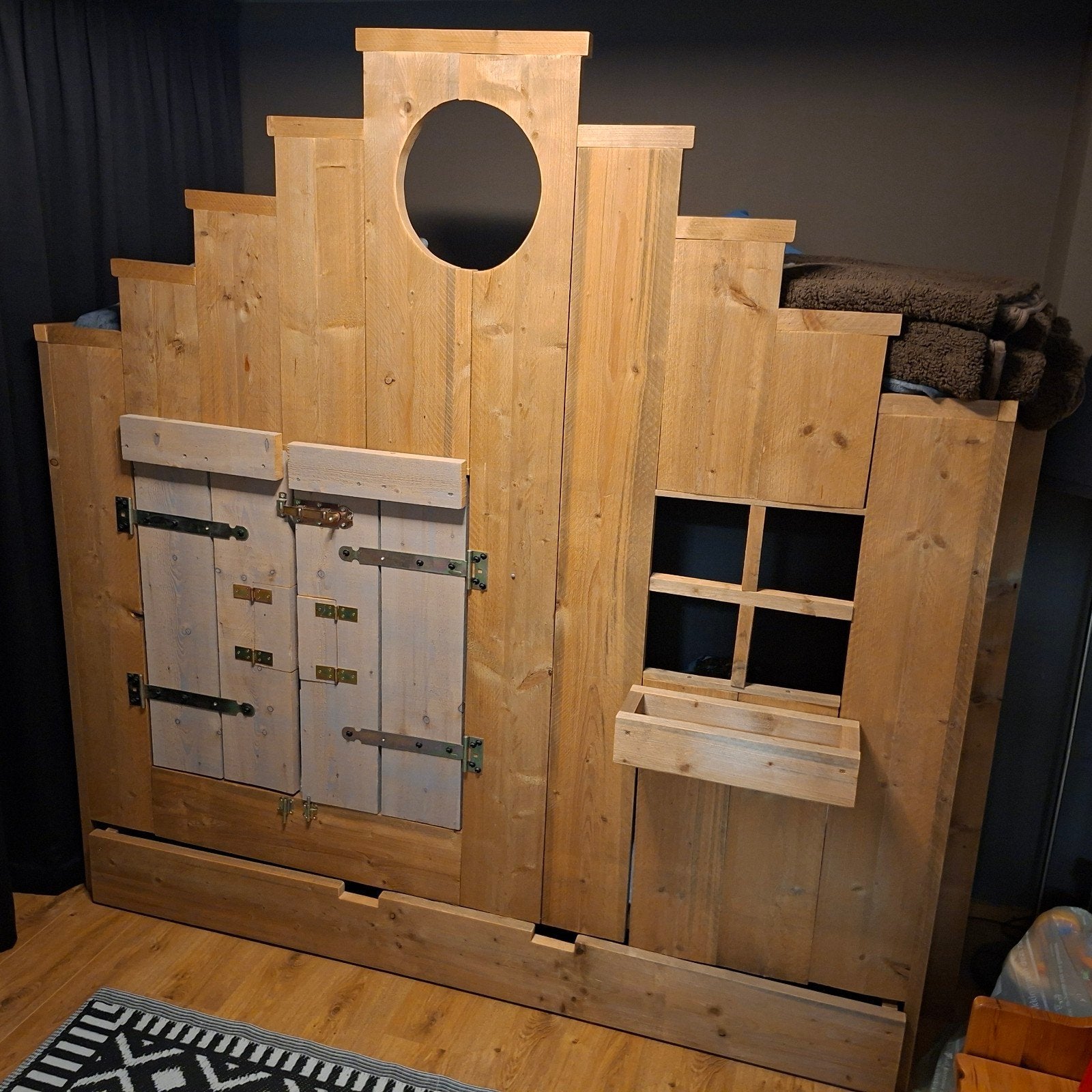 Steigerhouten Kinderbed met 3 Slaapplaatsen, Ophalen, 85 tot 100 cm, Gebruikt, Lattenbodem