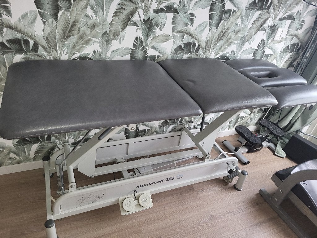 Elektrische massagetafel, Sport en Fitness, Ophalen, Gebruikt, Massagetafel