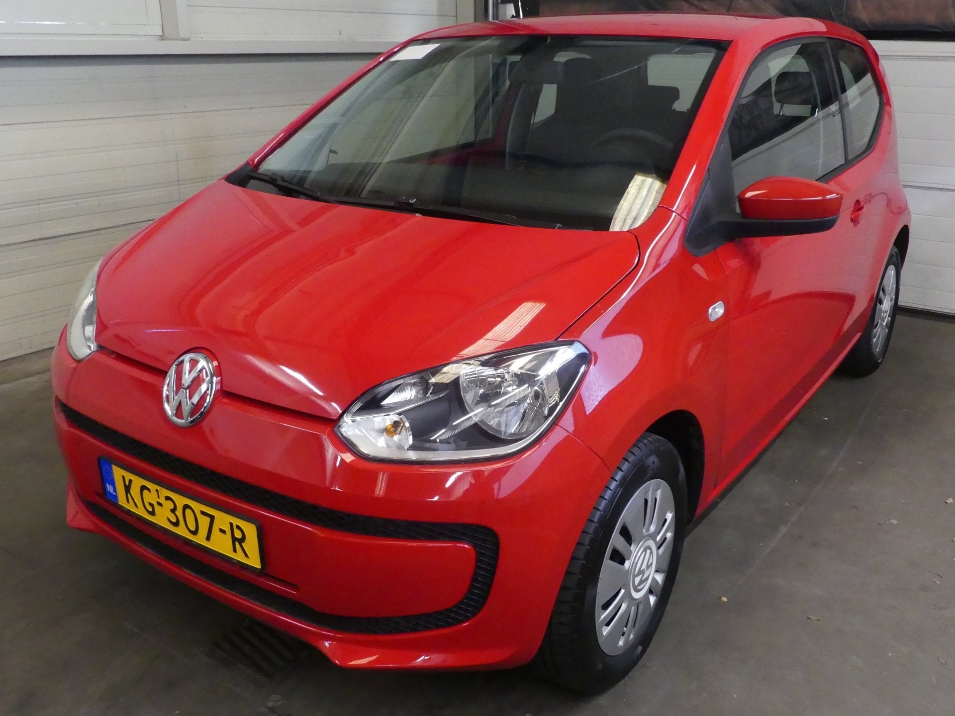 Volkswagen Up! 1.0 move up! - Airco - Mooie Auto, Voorwielaandrijving, Euro 5, Stof, Gebruikt