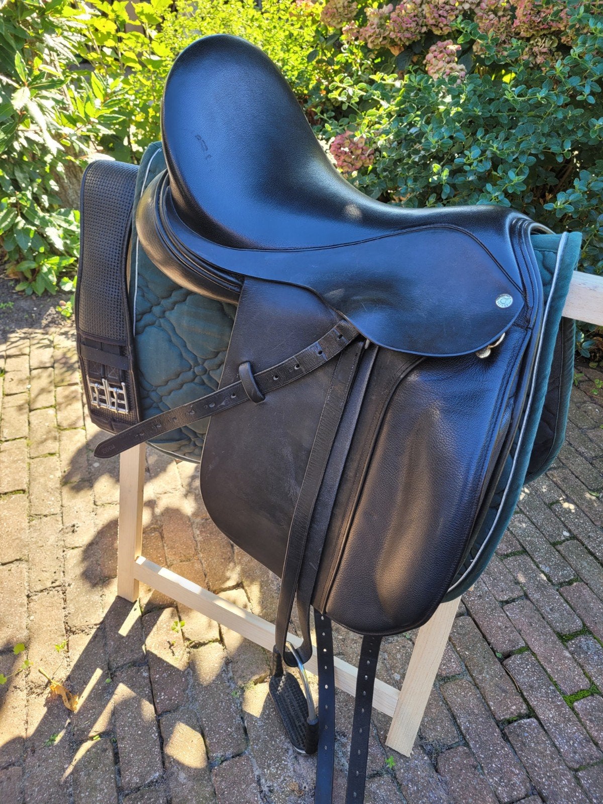 Frank Baines Omni Dressage zadel, Ophalen, L (17.5 inch), Gebruikt, Dressuur
