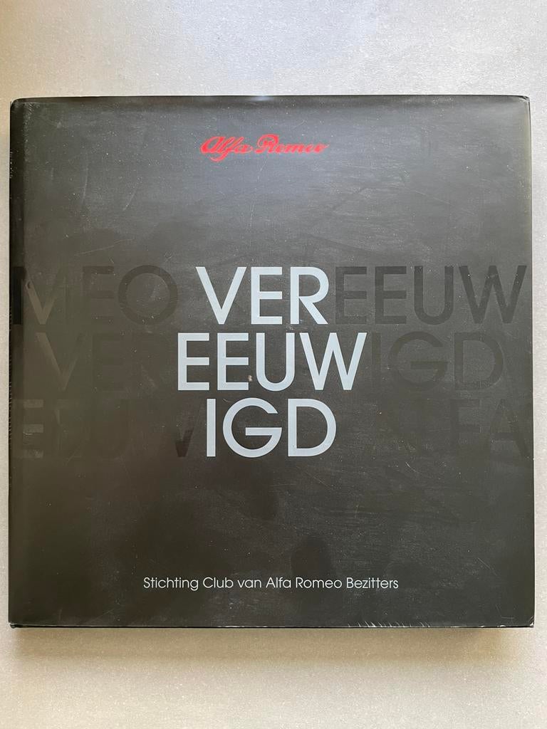 Boek; Alfa Romeo , Vereeuwigd, Boeken, Ophalen of Verzenden, Zo goed als nieuw, Alfa Romeo